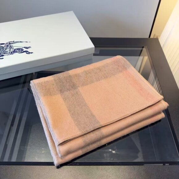 Burberry Camel and Black Check Cape - Picture 7 of 8